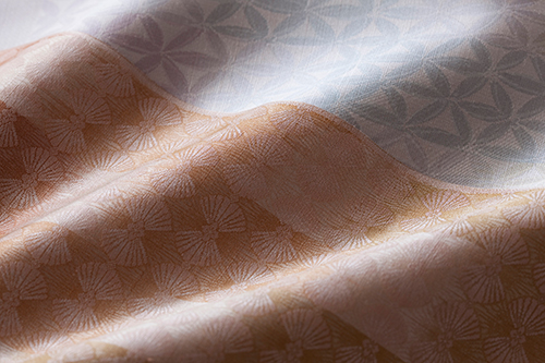 田村屋『螢庵』京都西陣織の箔(はく)の帯