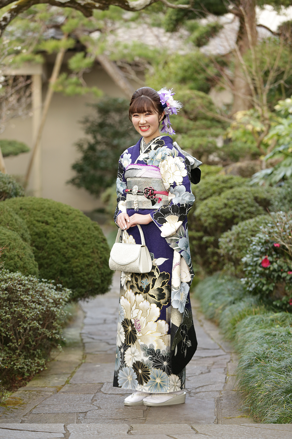 成人式を控えた旭市の方へ 谷屋呉服店