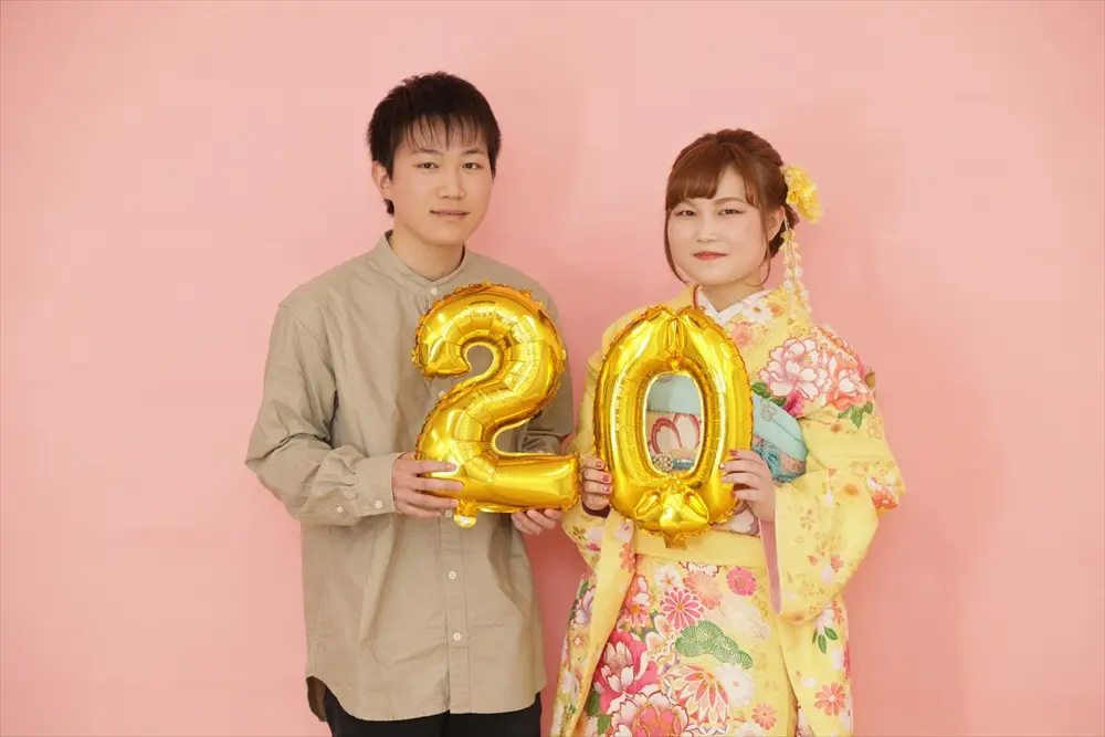 祝令和４年ご成人/旭市