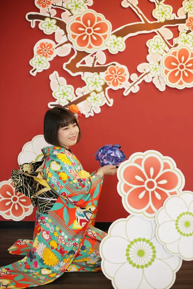 祝令和４年ご成人/神栖市
