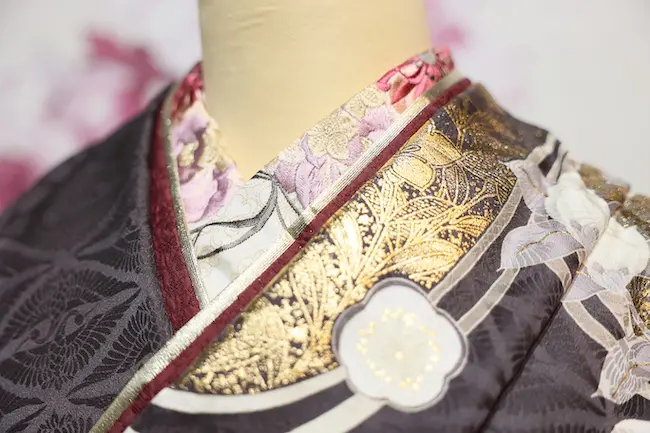 アースカラー×古典柄』の振袖が人気です！成人式の着物・おしゃれ