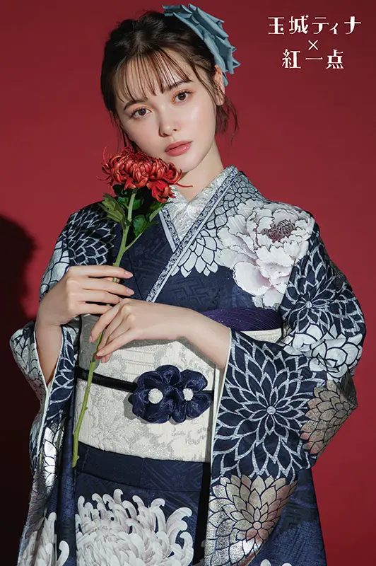 ヴィーナス　振り袖 玉城ティナ×紅一点 KI651 | 千葉県で成人式の振袖レンタル・購入