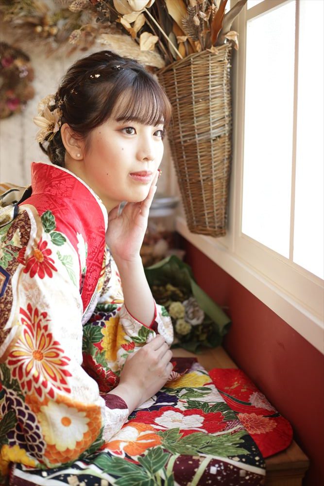 赤　白　花