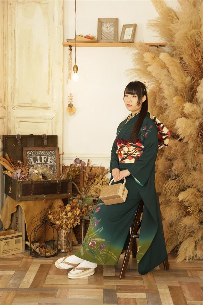 深みどり　花
