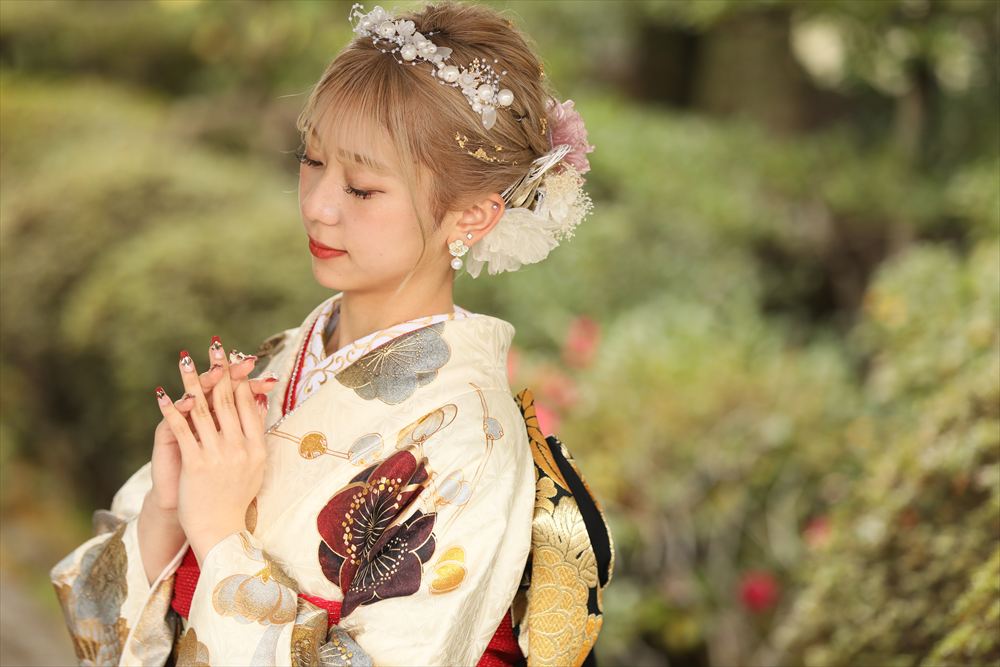 白　赤　花