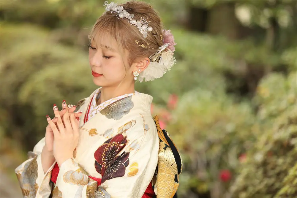 白　赤　花
