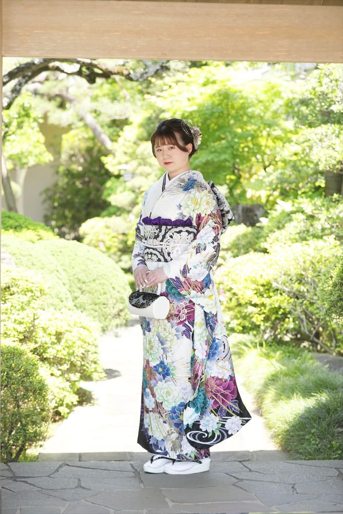 黒　白　和花
