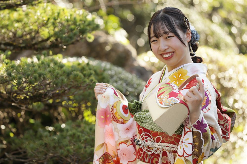 白　赤　花