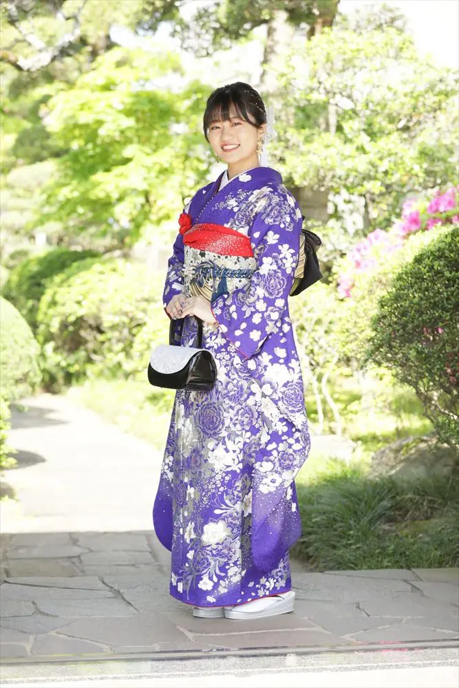 紫　青　花