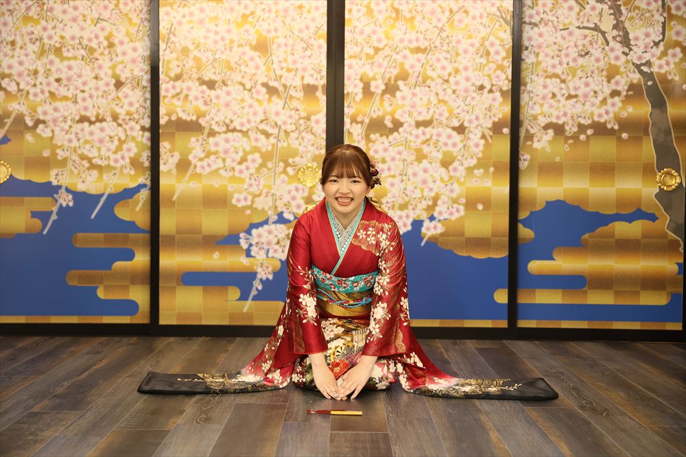 赤　花