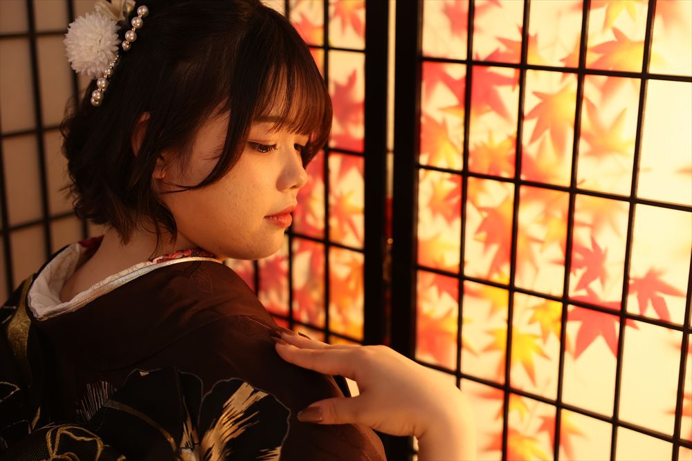 茶　大きめの花