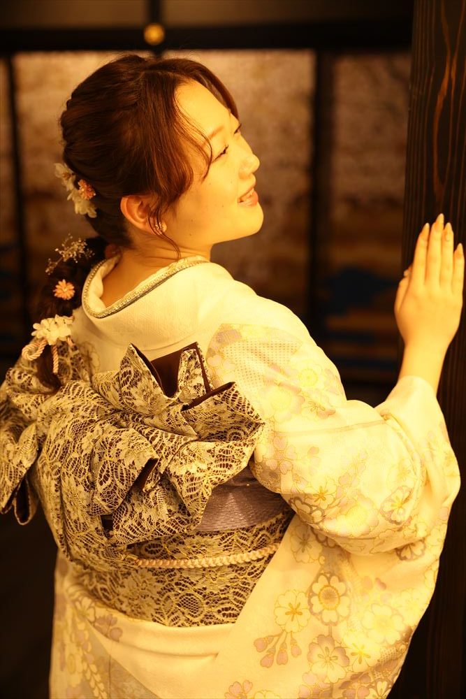 白　花