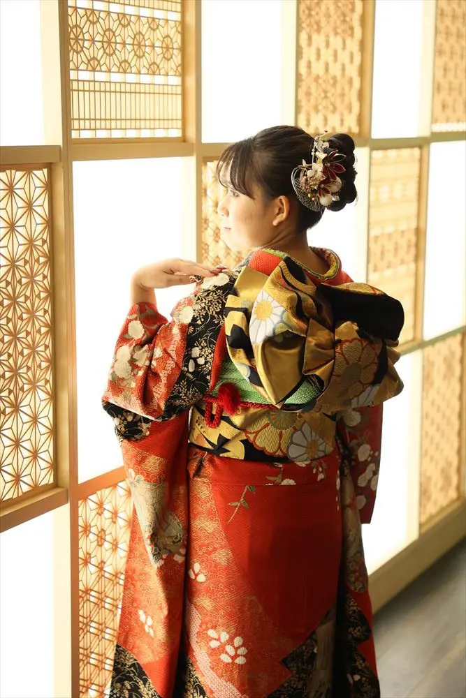 赤　鶴