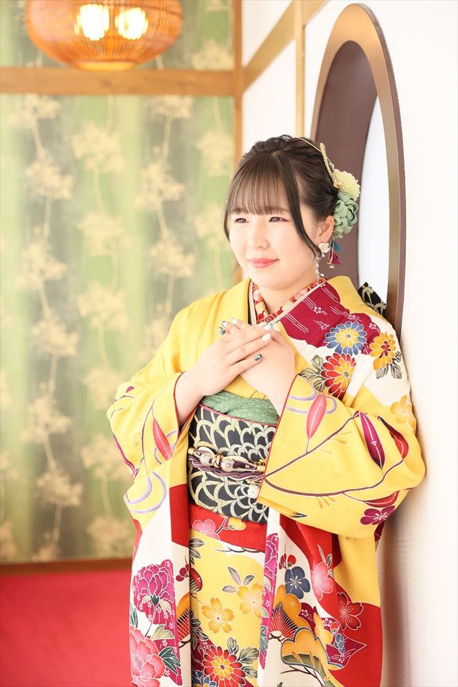 黄色　花　大柄