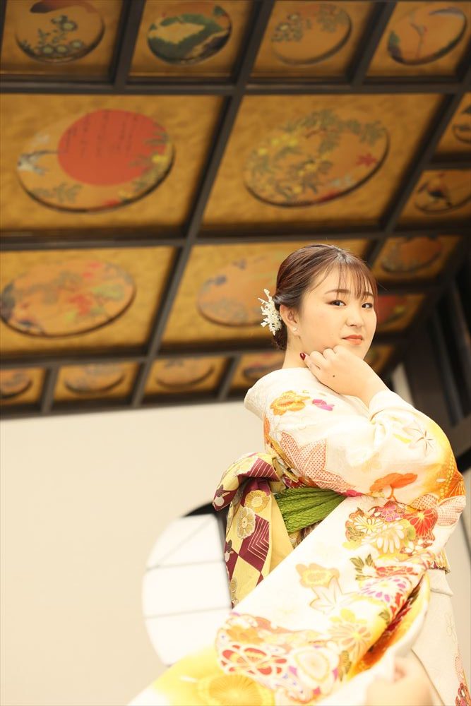 白　花　オレンジ