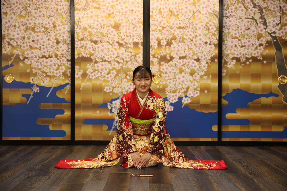 赤　花