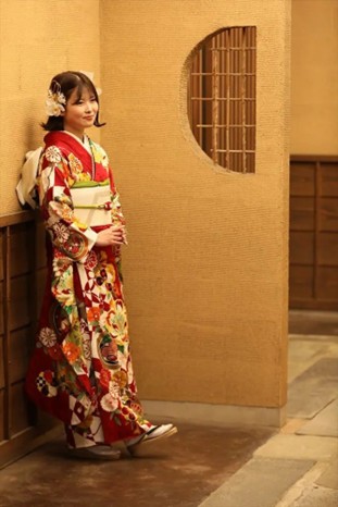 満足度の高い「前撮り」体験ができる谷屋のロケーション撮影