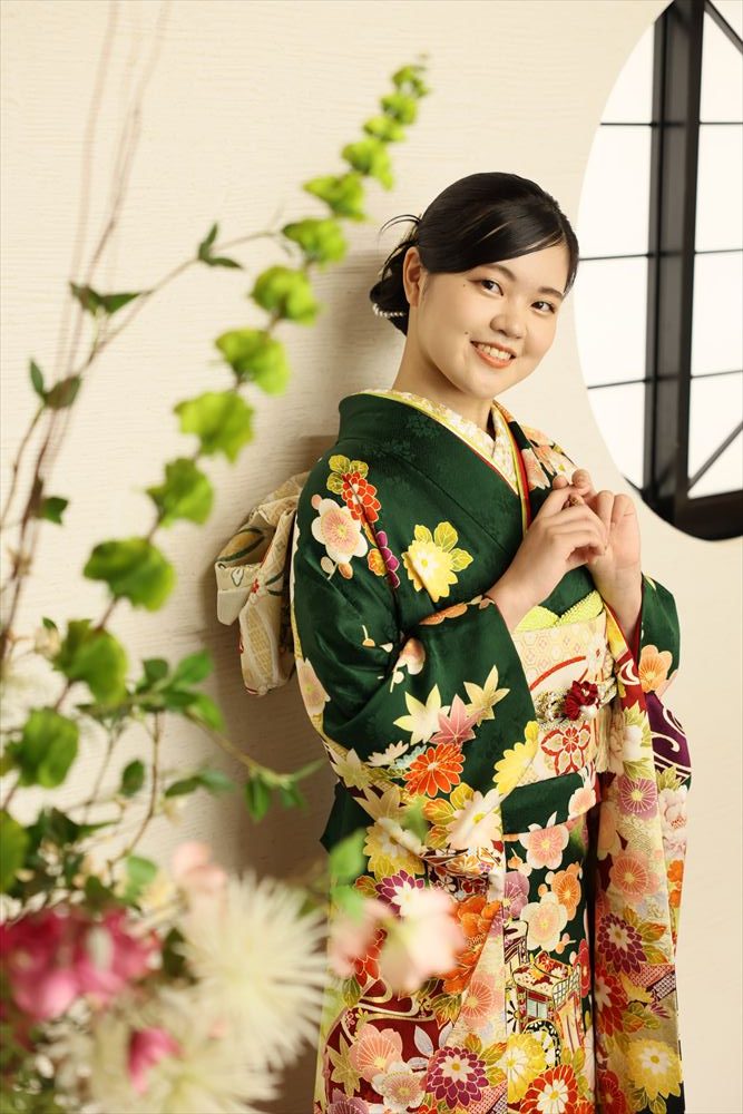 緑　花　紅葉